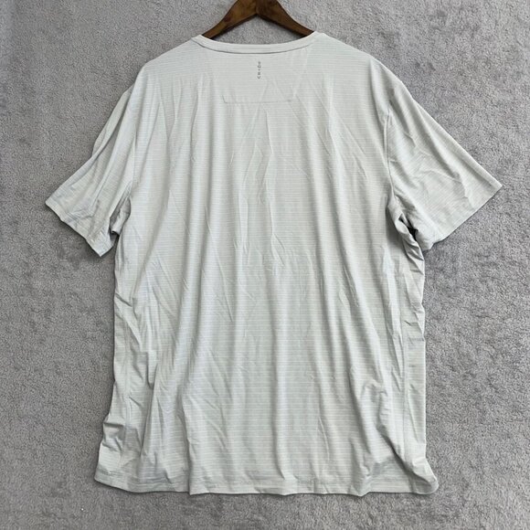 NWOT Soybu Men's XXL Light Gray Stripped Short Sleeve Crew Neck Active Shirt - Picture 2 of 9